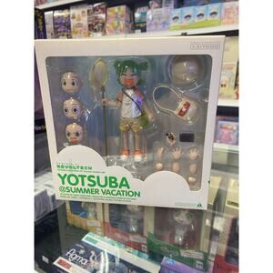 Yotsuba & Revoltech Summer Vacation Kaiyodo
